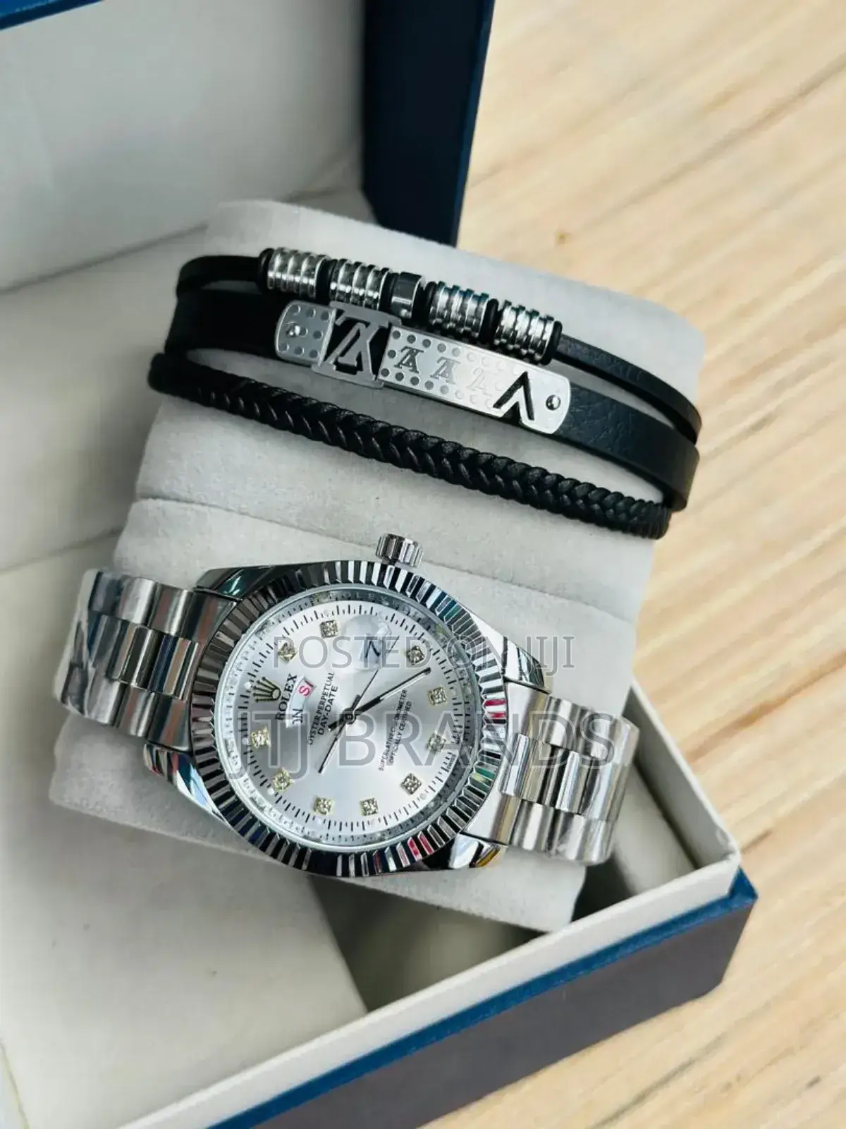 Saa Mpya Za Kiume