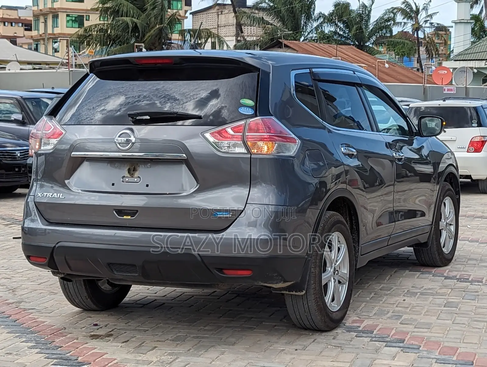 Nissan X-Trail 2014 Gray
