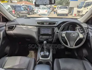 Nissan X-Trail 2014 Gray