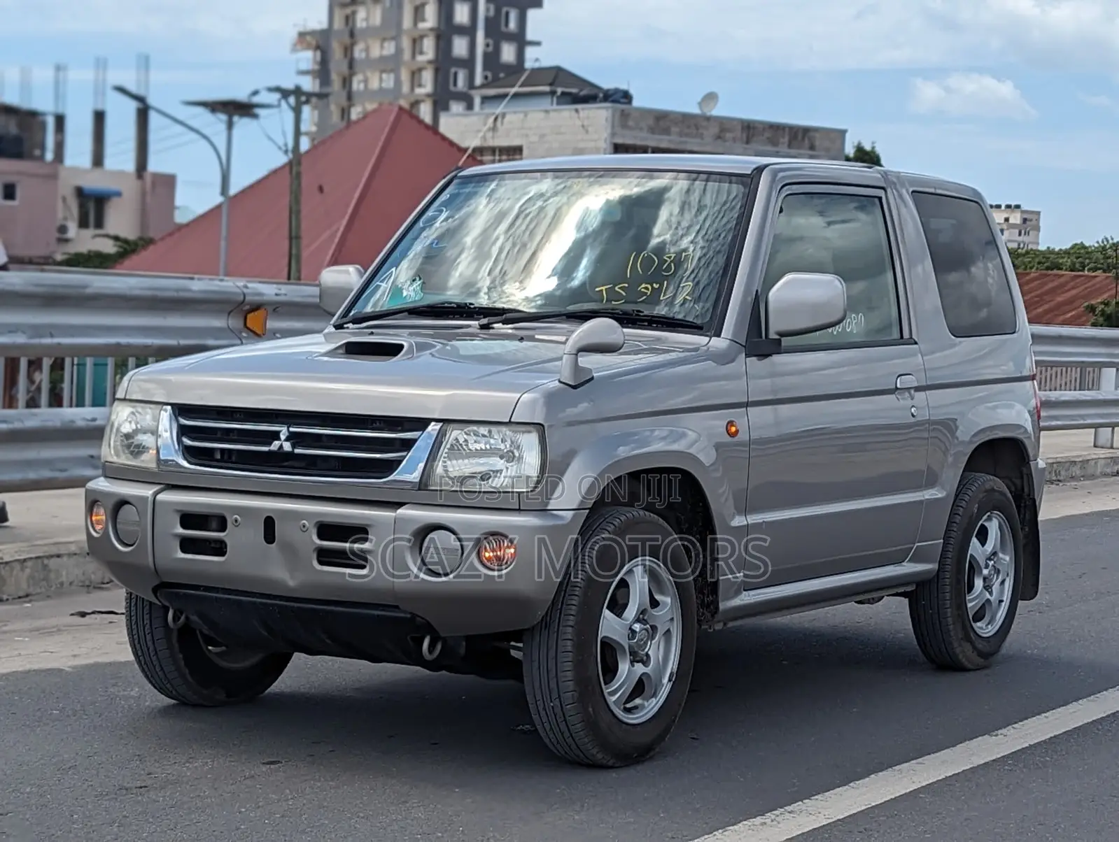 Mitsubishi Pajero 2005 Gray