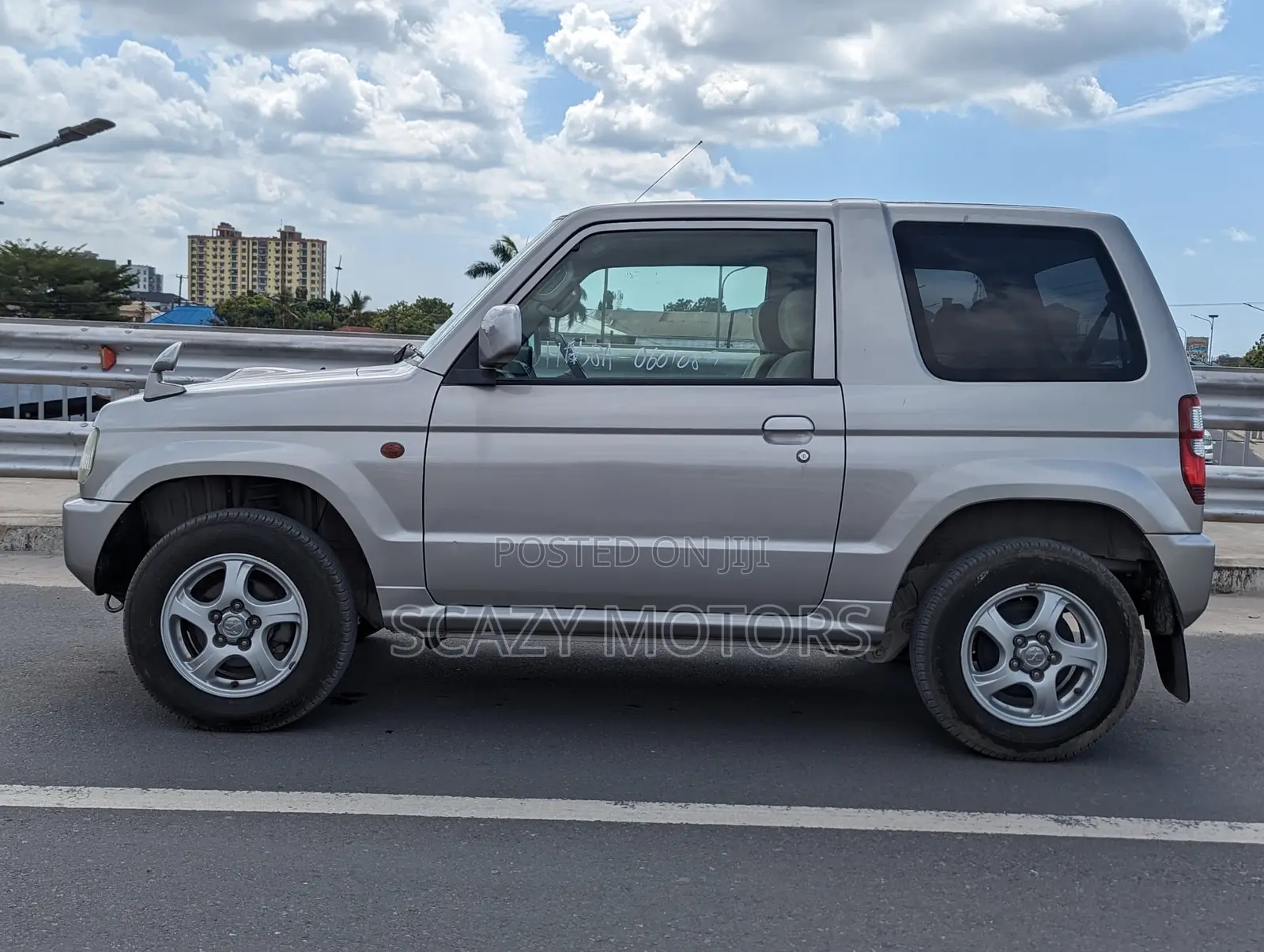Mitsubishi Pajero 2005 Gray