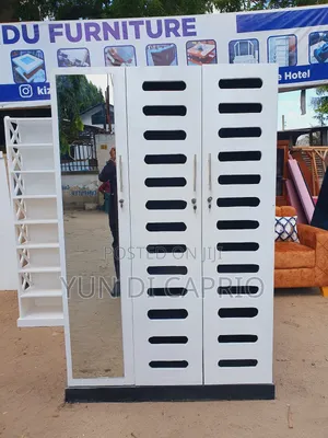 Kabati Classic Milango Mitatu