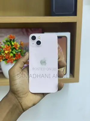 Apple iPhone 13 128 GB Pink