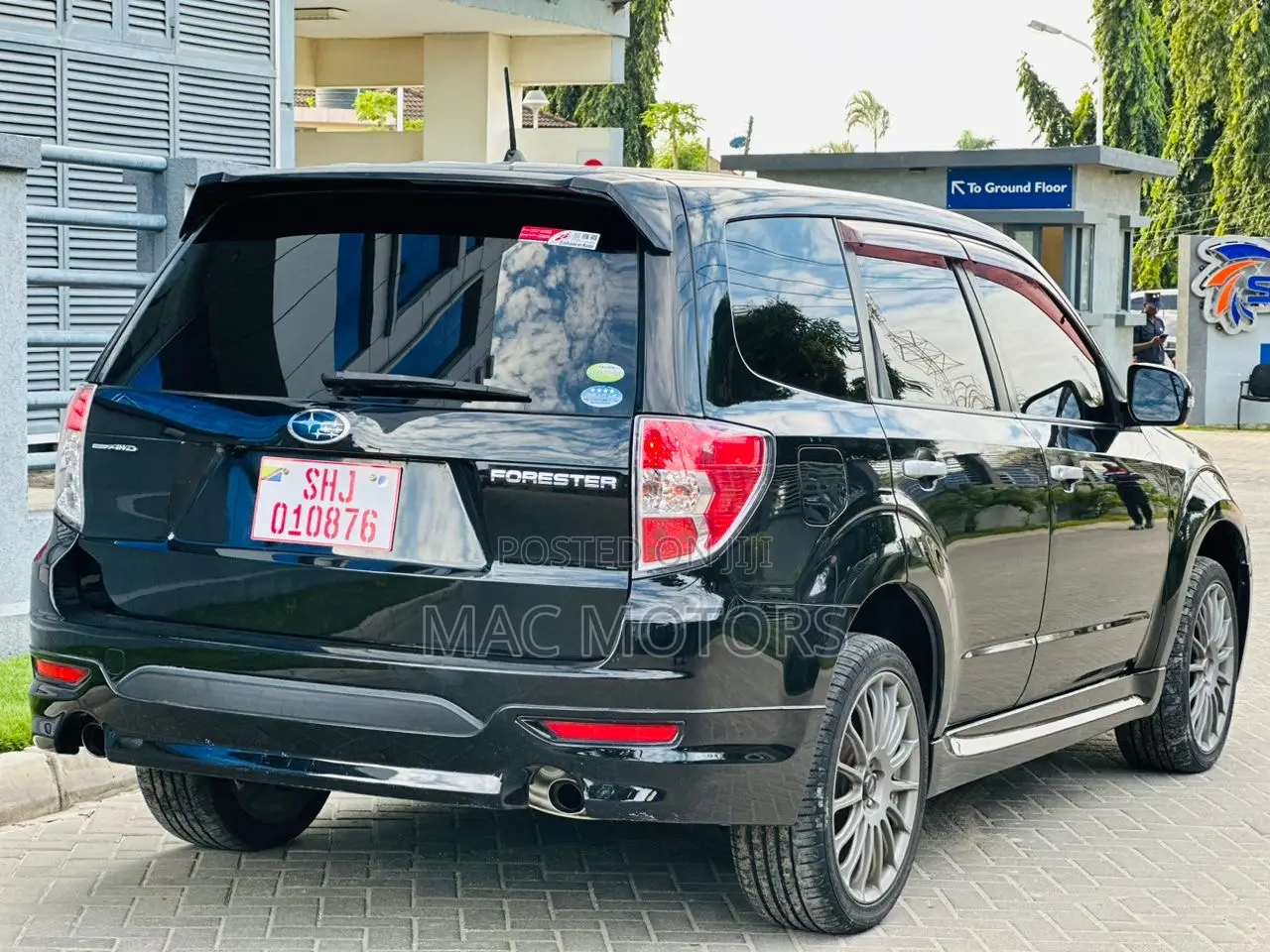 Subaru Forester 2.0D X 2011 Black