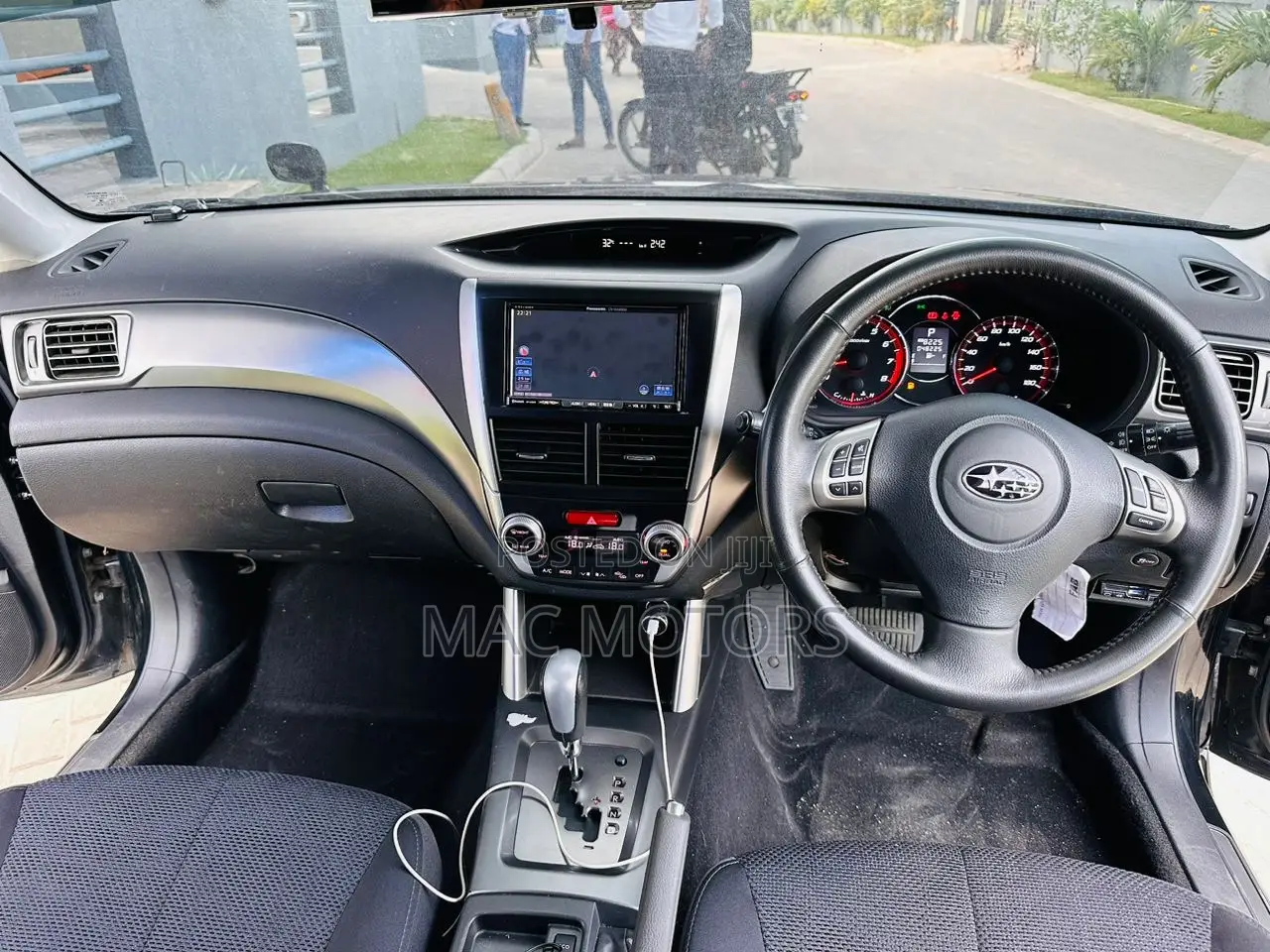 Subaru Forester 2.0D X 2011 Black