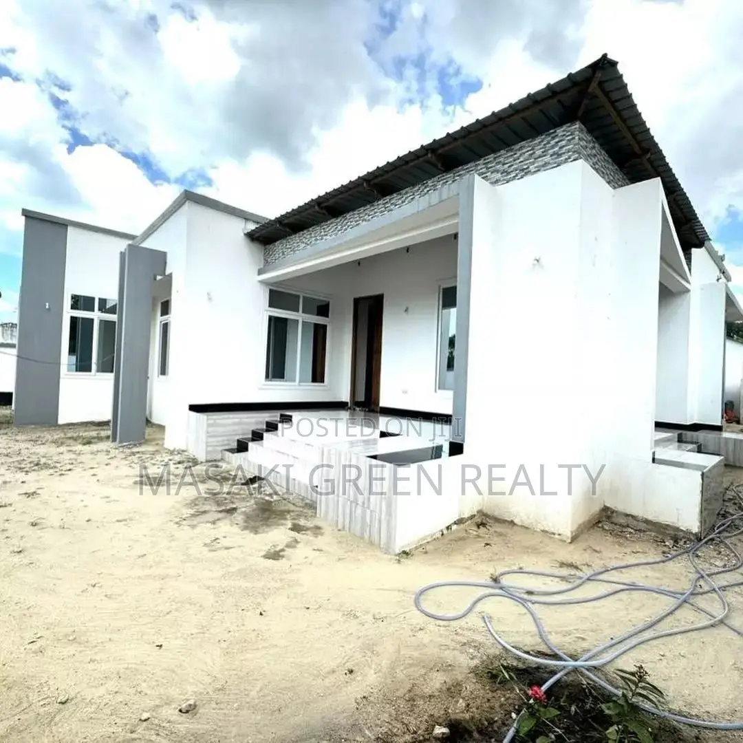 3bdrm House in Mbezi Estate, Kinondoni for sale