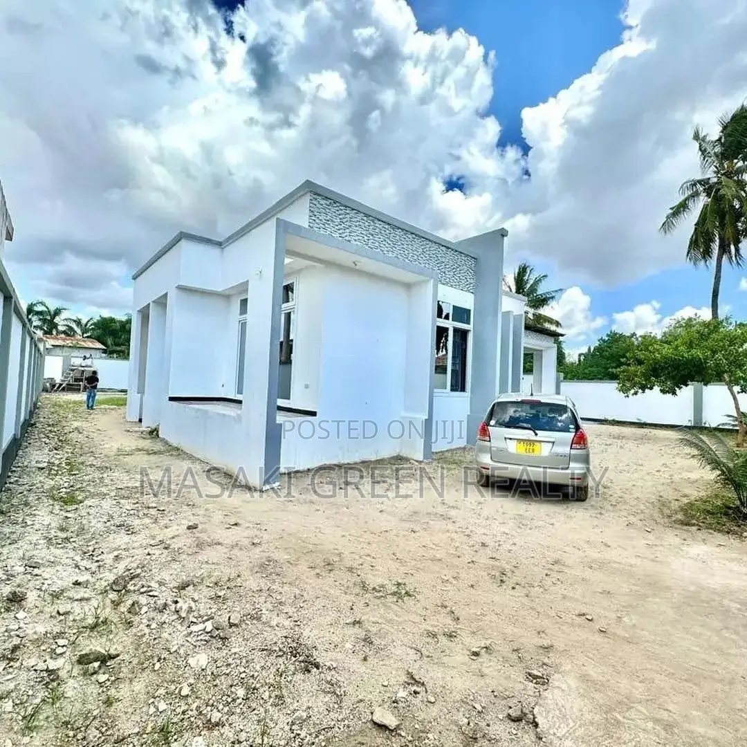 3bdrm House in Mbezi Estate, Kinondoni for sale