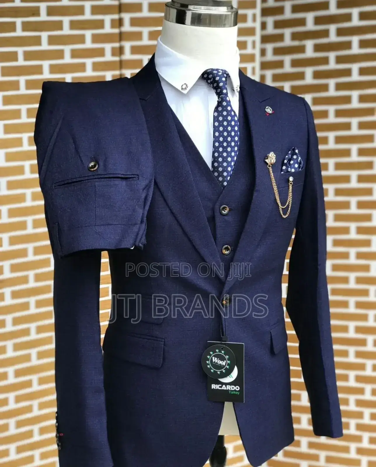 New Maridadi Suits