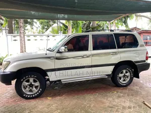 Toyota Land Cruiser 2004