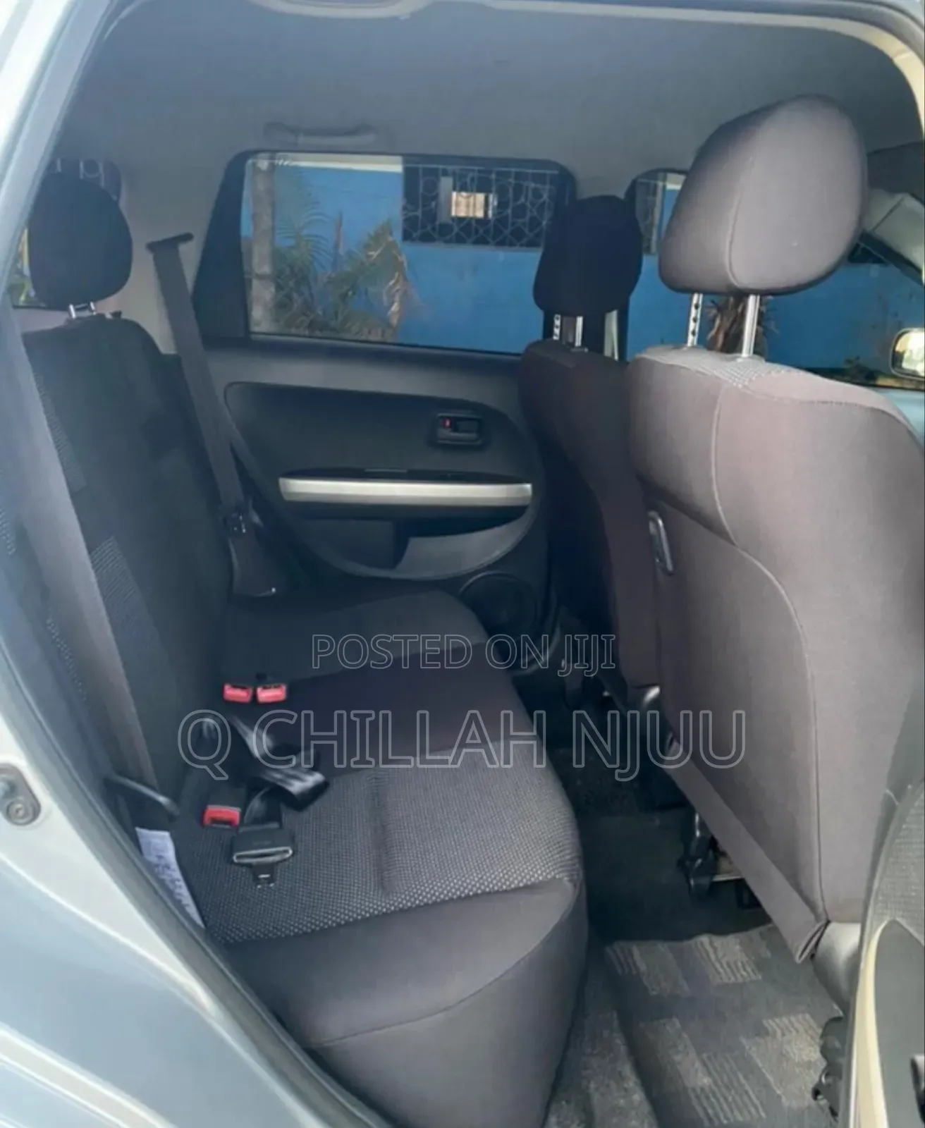 Toyota IST 2004