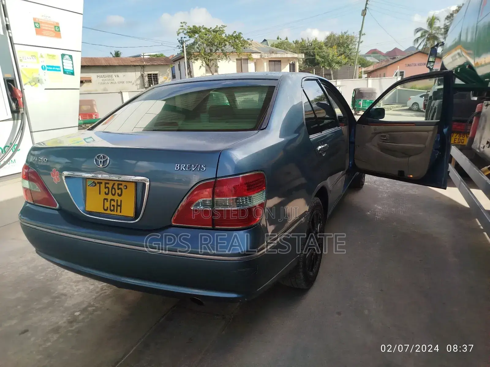 Toyota Brevis 2002 Blue