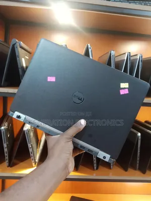 Laptop Dell Latitude E7470 8GB Intel Core I5 SSD 256GB