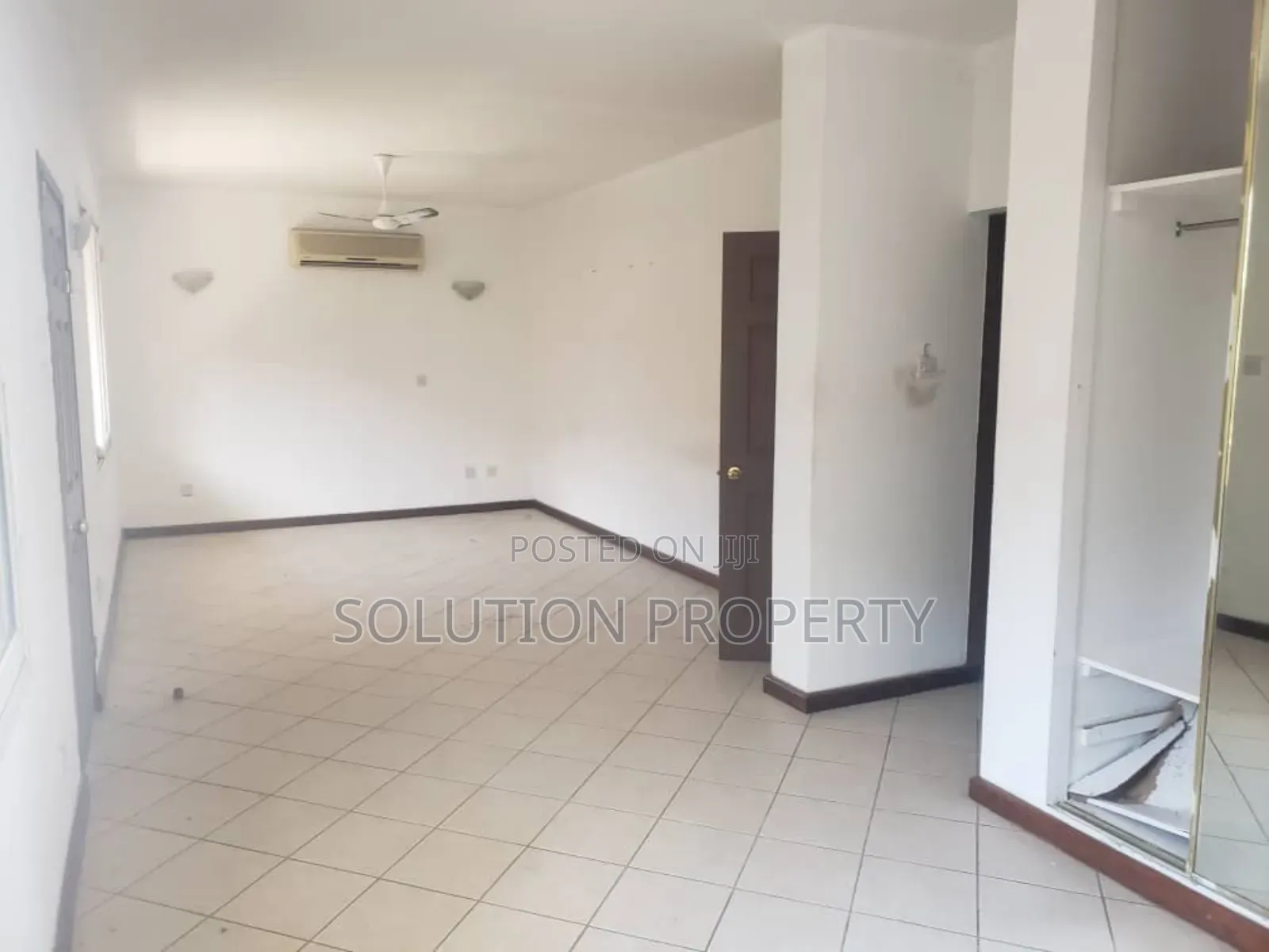 4bdrm Apartment in Mikocheni for rent
