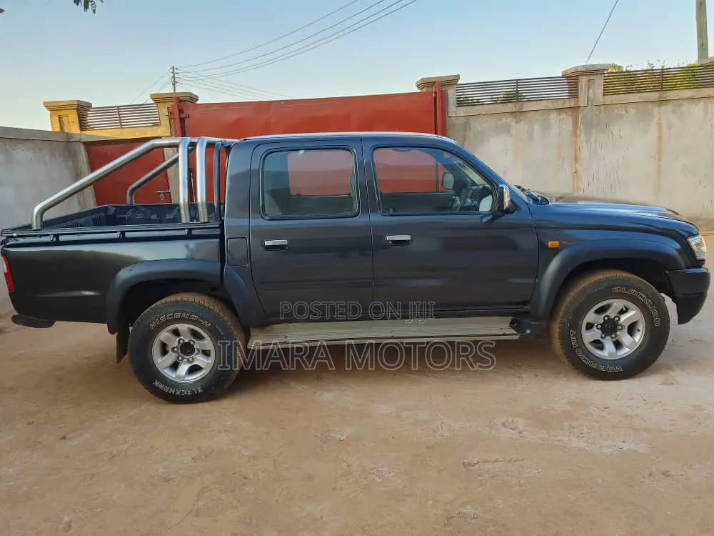 Toyota Hilux 2000