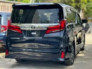 Toyota Alphard 2021 Black