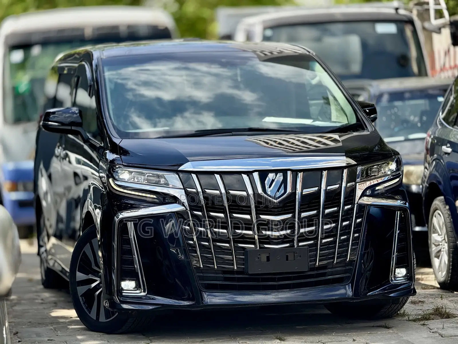 Toyota Alphard 2021 Black