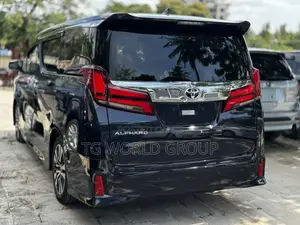 Toyota Alphard 2021 Black