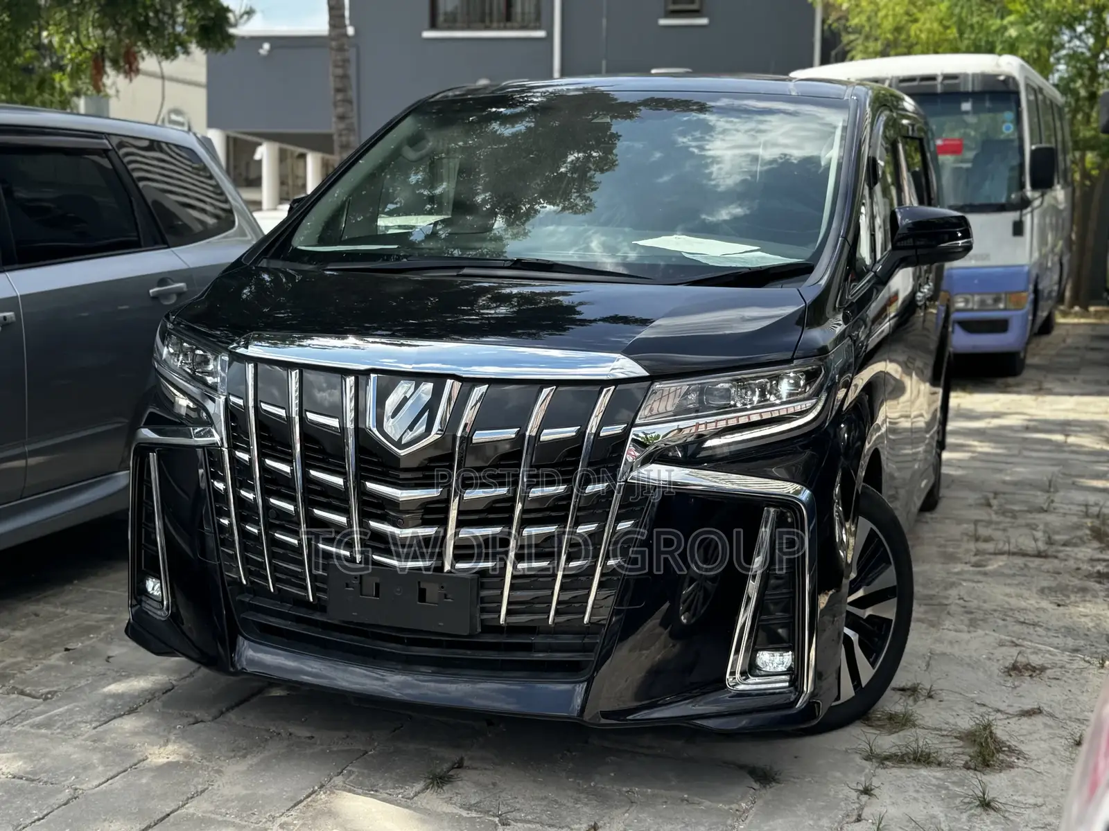 Toyota Alphard 2021 Black