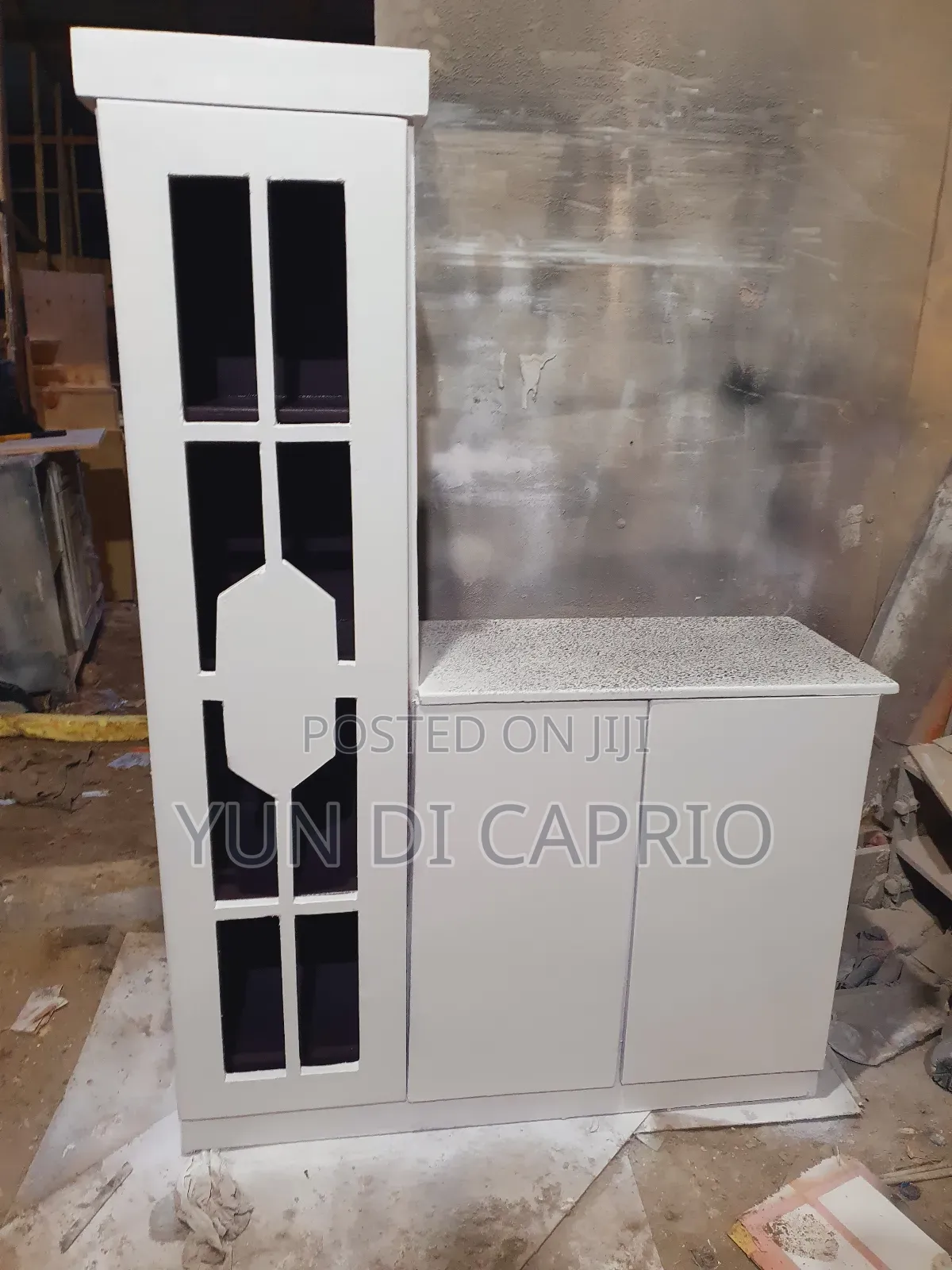 Kitchen Cabinet