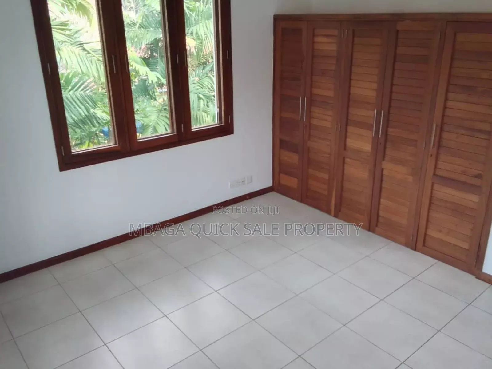 4bdrm House in Ada Estate for sale