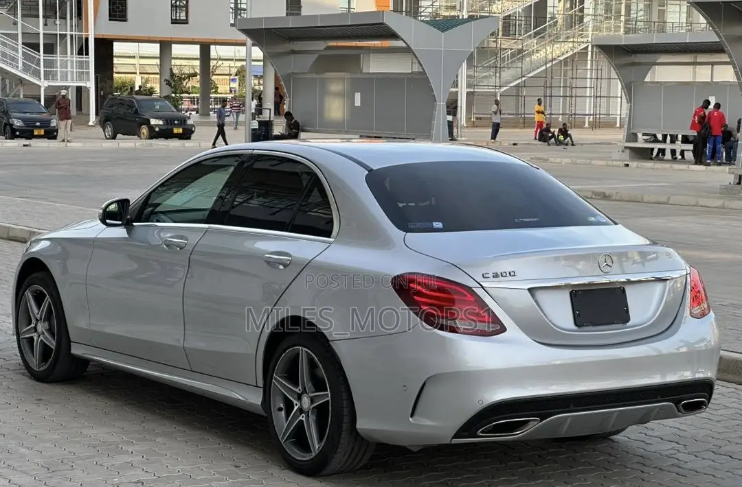 Mercedes-Benz C-Class 2014 Silver