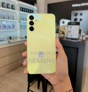 New Samsung Galaxy A15 128 GB Yellow