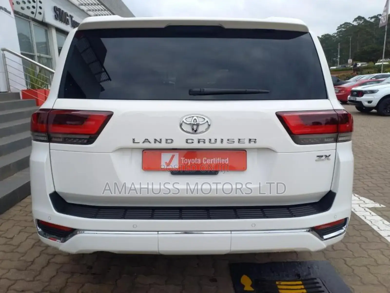 Toyota Land Cruiser 2023 White