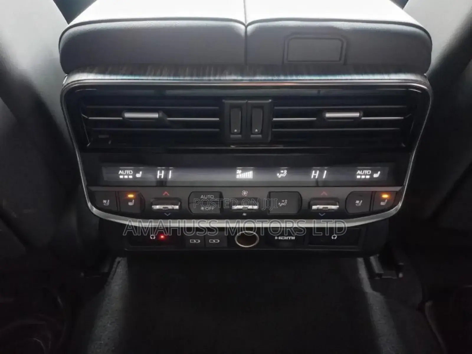 Toyota Land Cruiser 2023 White