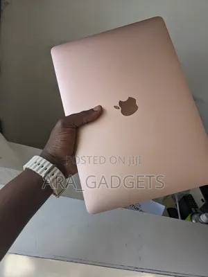 Laptop Apple MacBook 2018 8GB Intel Core I5 SSD 256GB