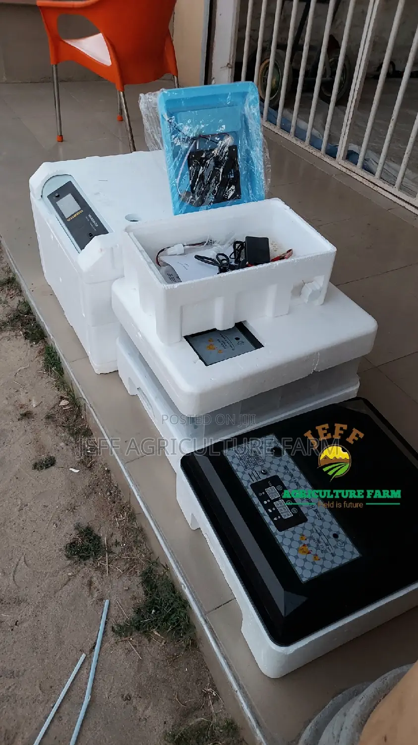 Incubator Machine 140 Eggs