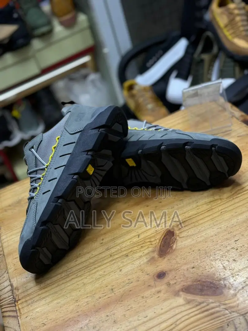 Mens Cat Boot Pure Leather