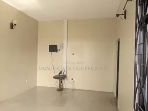 3bdrm House in Mbez Beach for rent