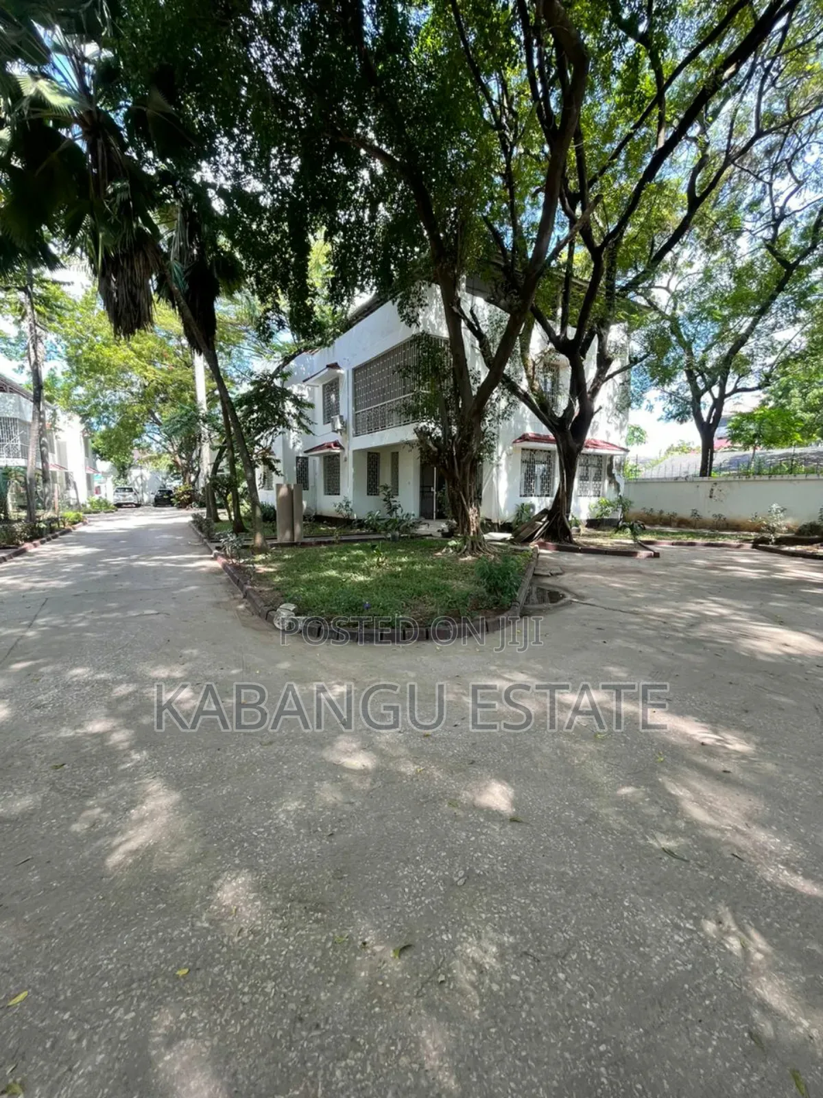 Furnished 4bdrm Villa in Masaki, Kinondoni for rent