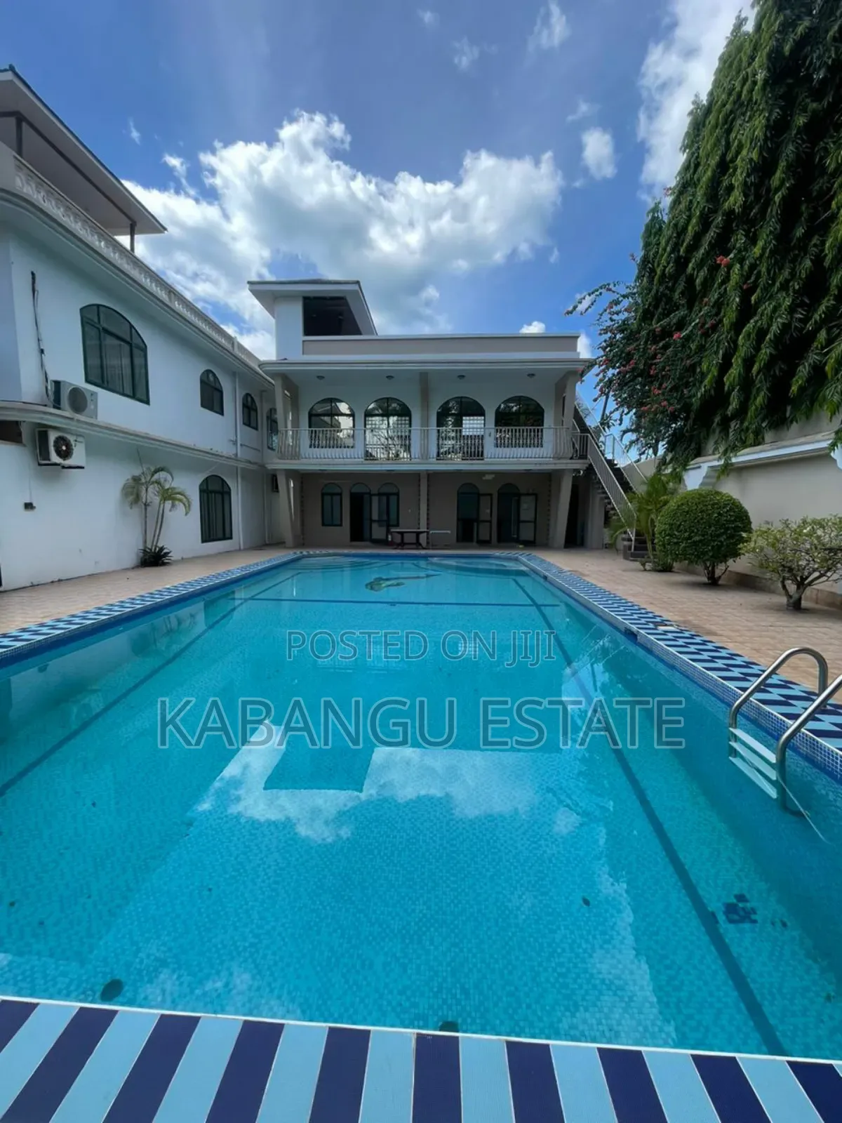 Furnished 4bdrm Villa in Oysterbay, Kinondoni for rent