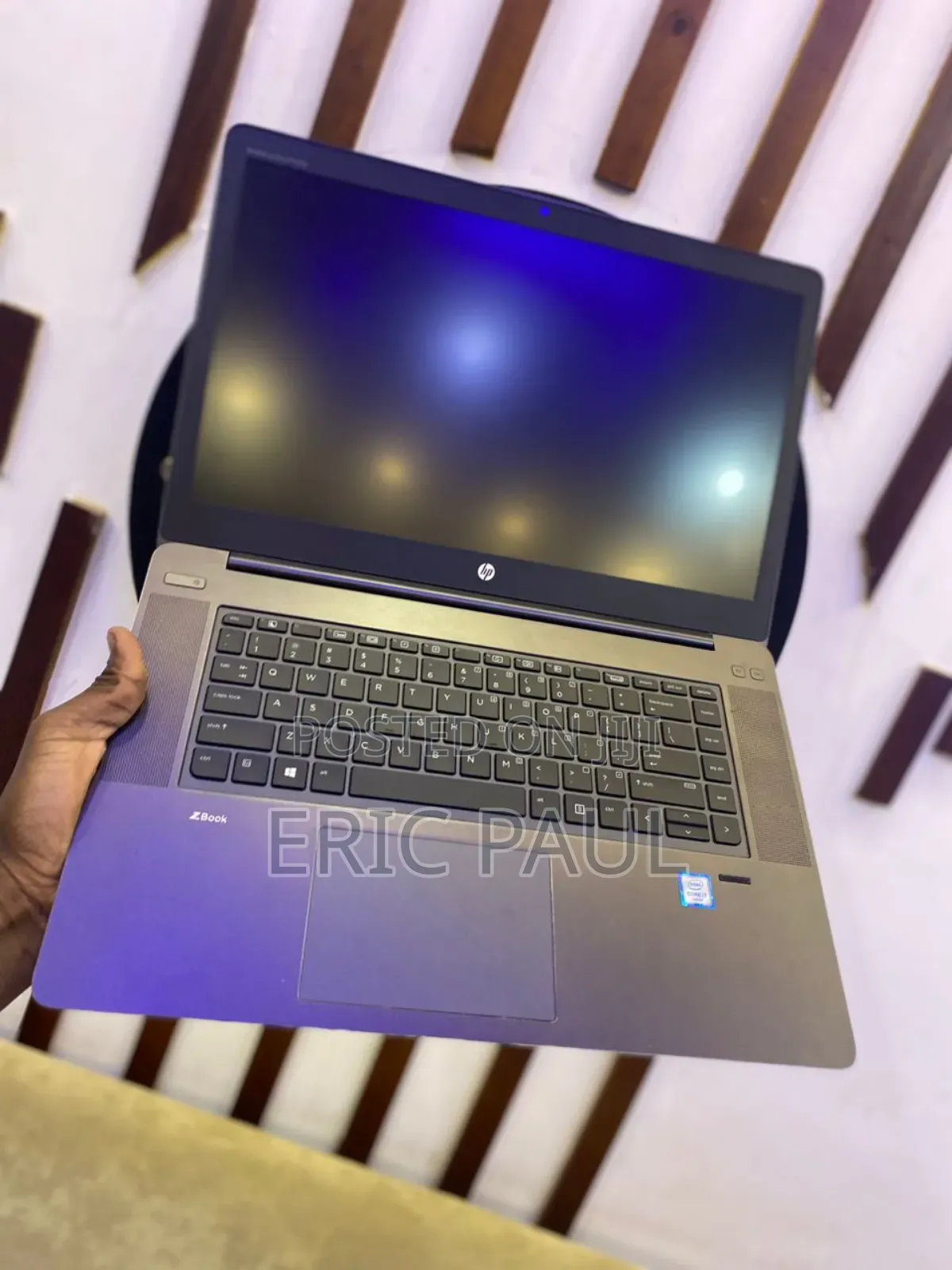 New Laptop HP ZBook Studio G5 8GB Intel Core I7 SSD 256GB
