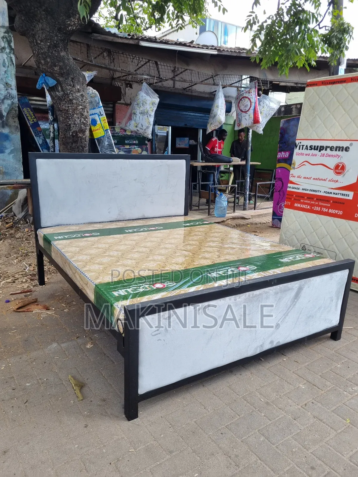 Kitanda Kizuri Sana Simple Bei Yetu Ni Poa