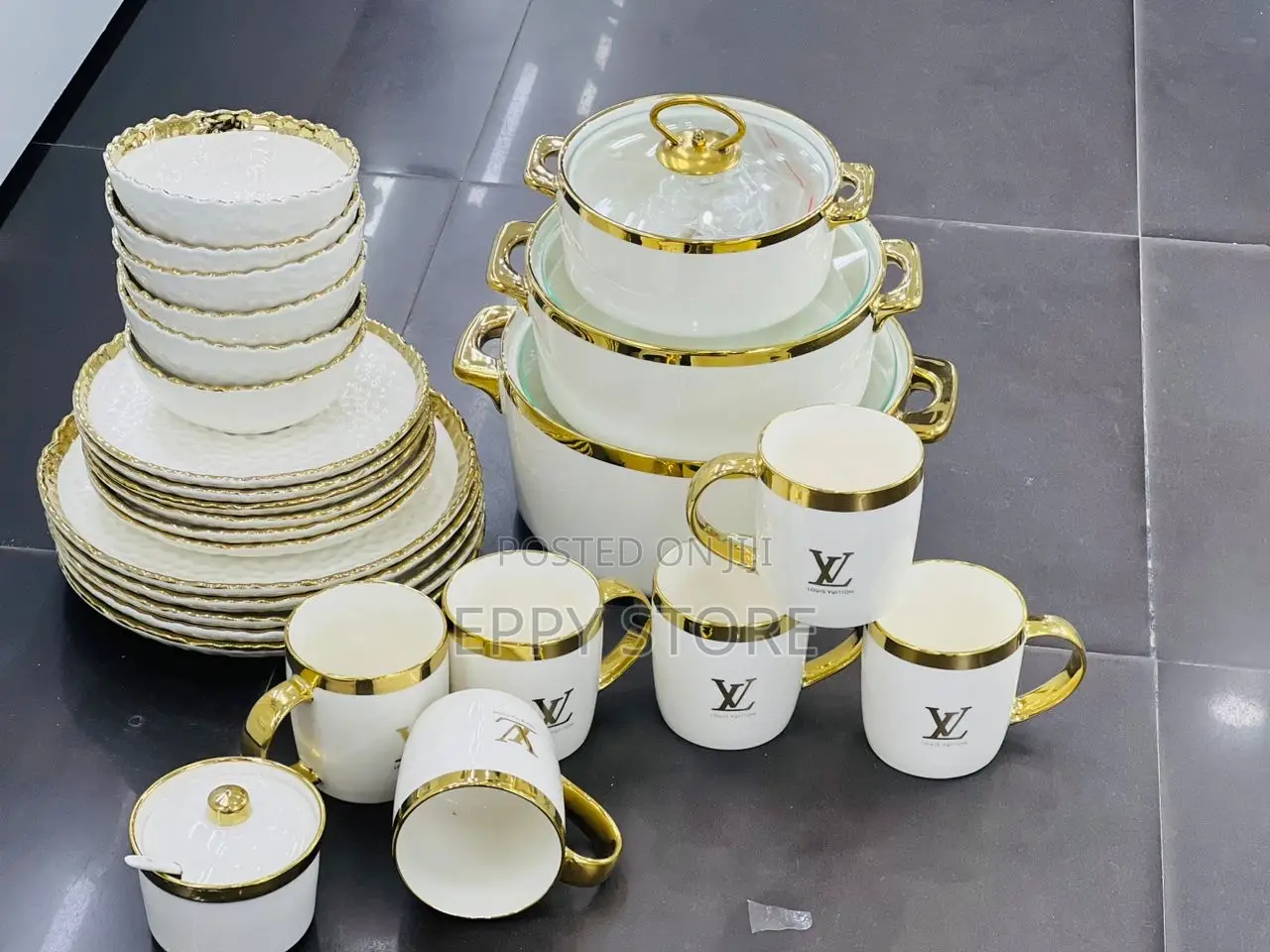Gold Dinner Set