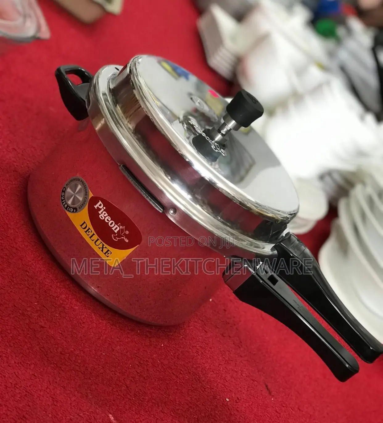 Pigeon Deluxe Pressure Cooker 12litres