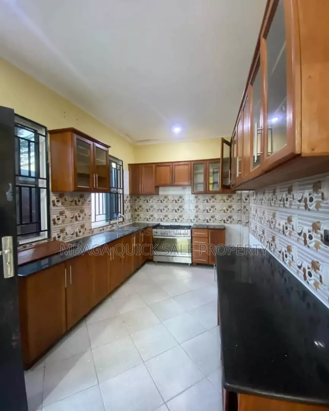 3bdrm House in Boko Magengeni, Bunju for rent