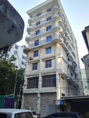 4bdrm Apartment in City Center, Upanga West for sale