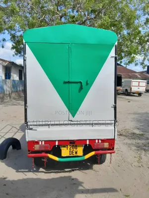 Suzuki Carry Yenye Bomba Inauzwa