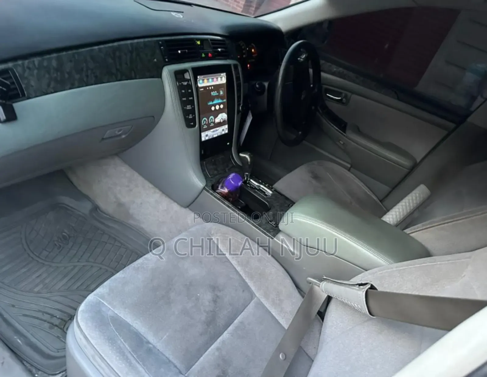 Toyota Crown 2006 Silver