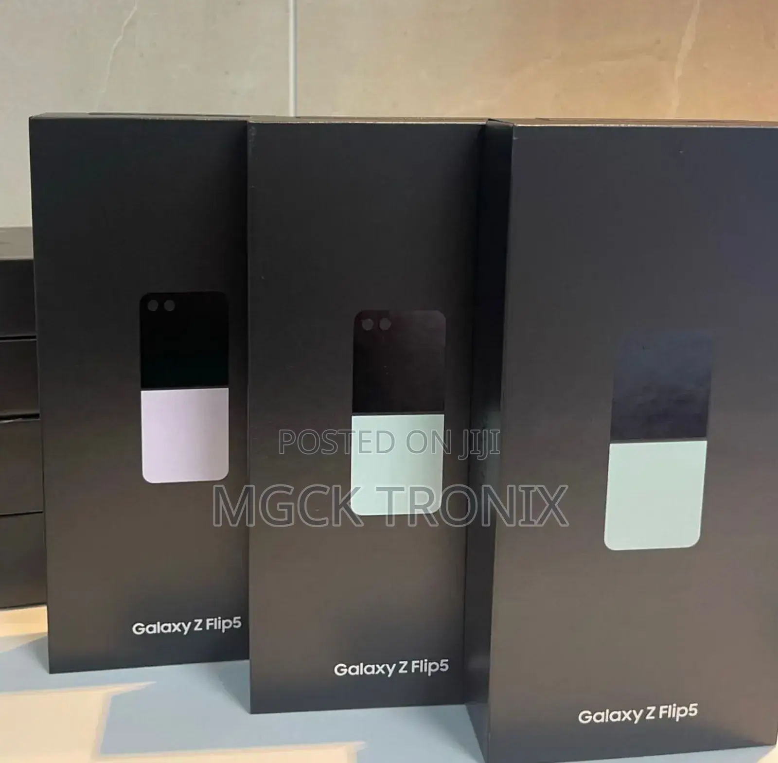 New Samsung Galaxy Z Flip 5 512 GB