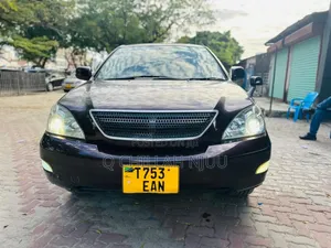 Toyota Harrier 2006