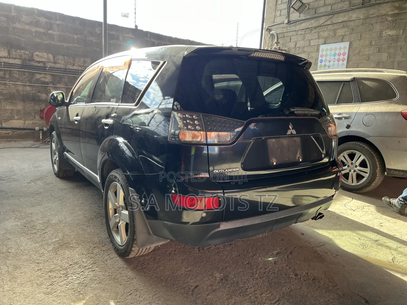 Mitsubishi Outlander 2.4 4WD Intense 2007 Black