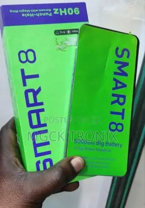 New Infinix Smart 8 64 GB Blue