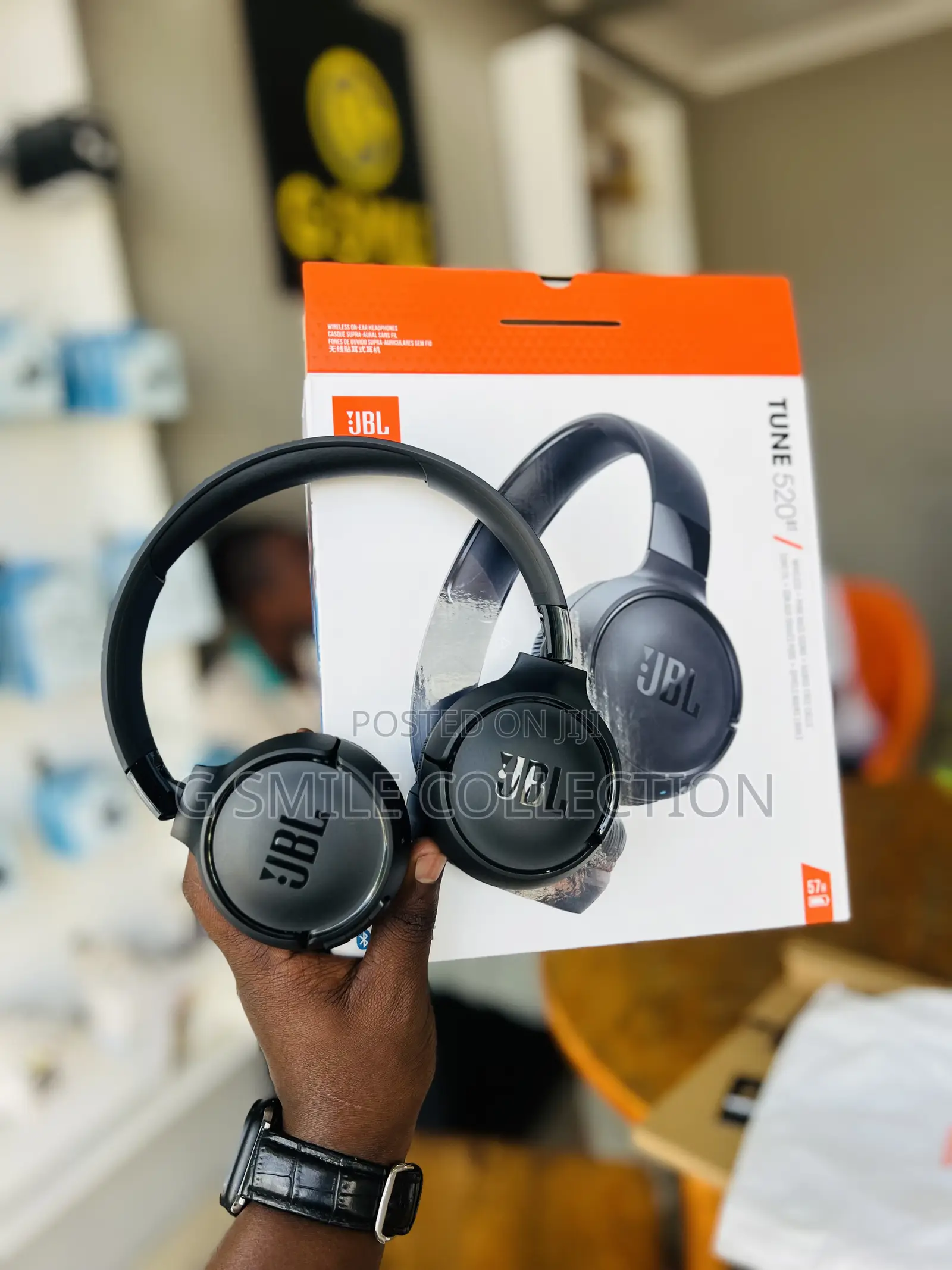 JBL Tune 520BT Headphones