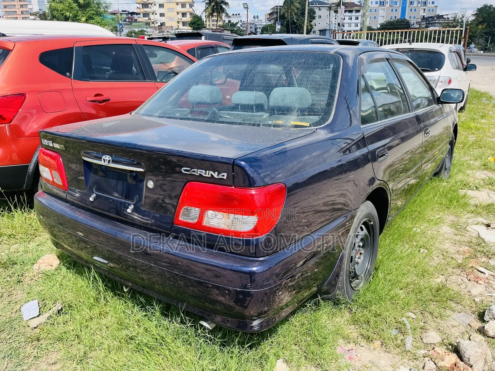 Toyota Carina 1.8 FWD Sedan 2000 Purple