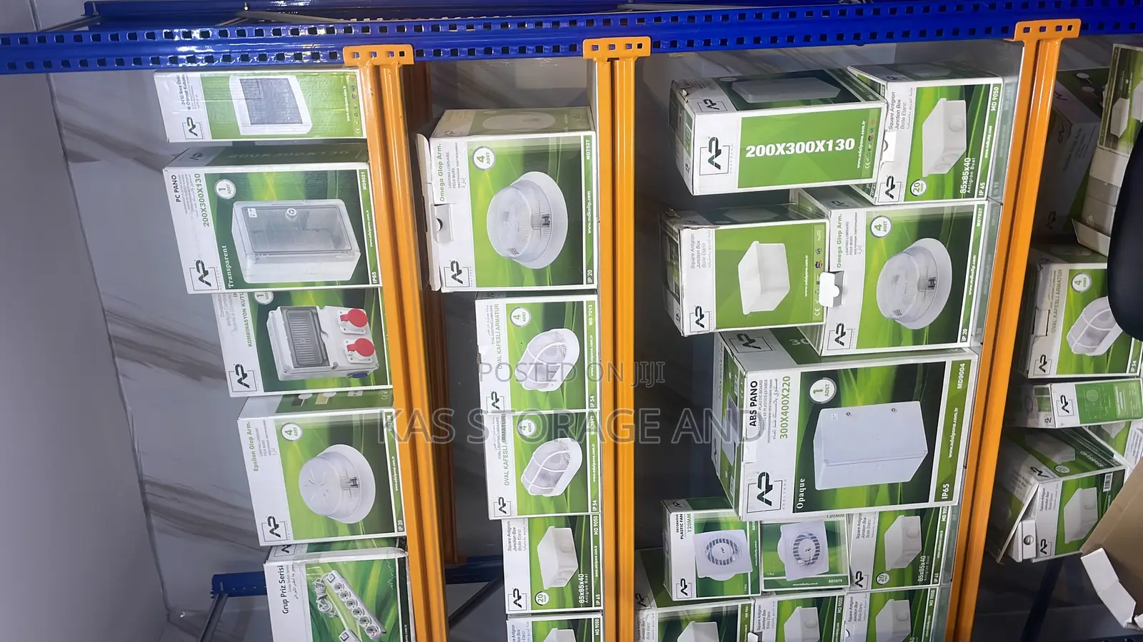 Rafu Za Duka Godown Na Supermarket- Shelf Imara