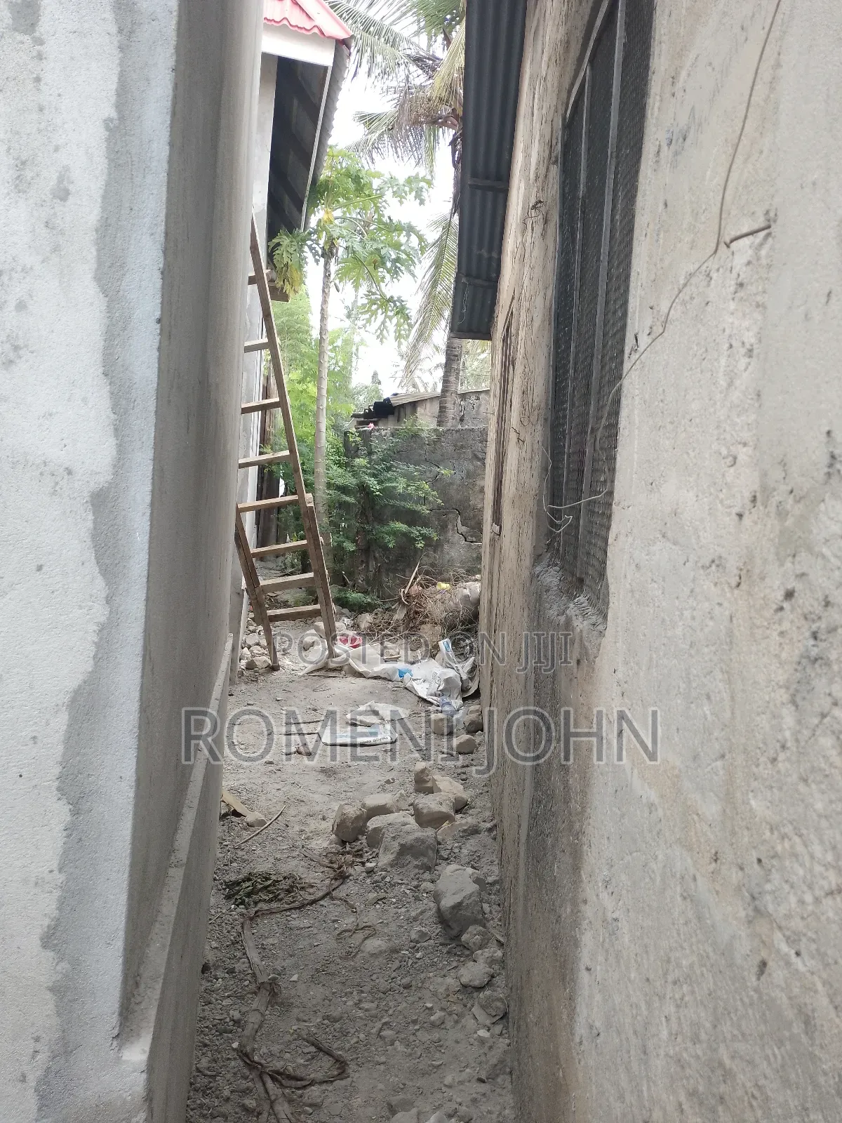 5bdrm Apartment in Tanzania Daresalaam, Ilala for sale